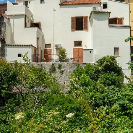 Casa D'amare 4*